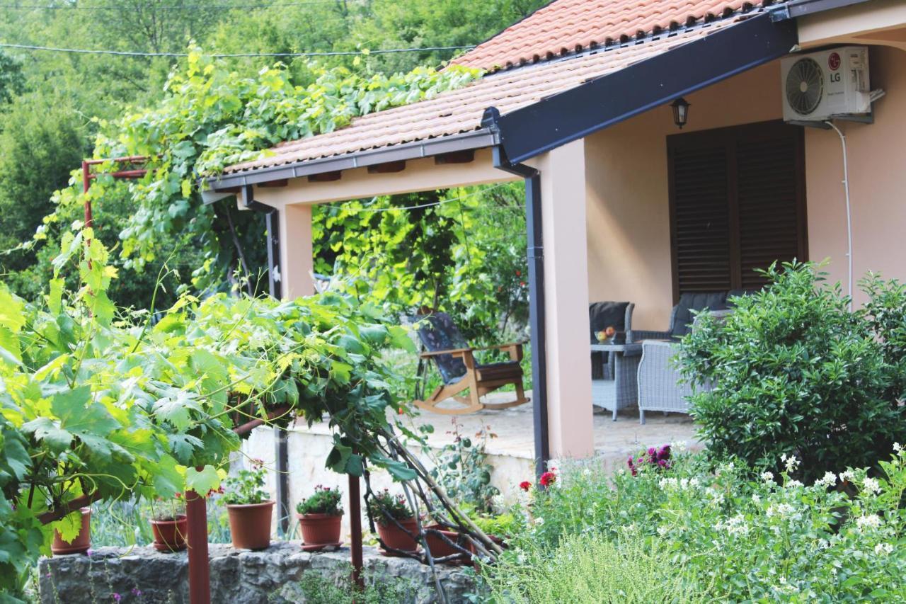 Holiday Home Gazevic Virpazar Exterior photo